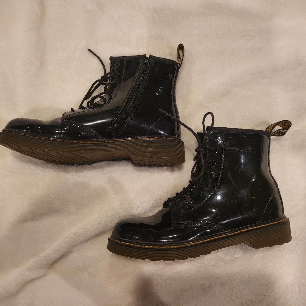 Dr. Martens 1460J Softy T Leather Kid’s Lace Up Boots Black Size 4